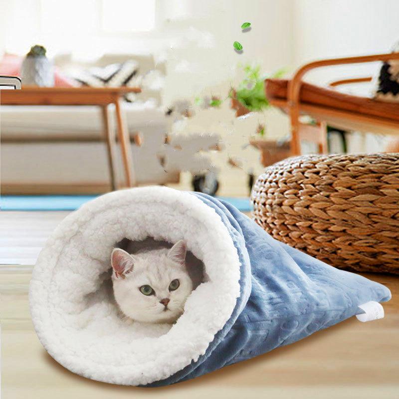 Super Cozy Christmas Cat Nest: Your Furry Friend's Ultimate Comfort Zone-3